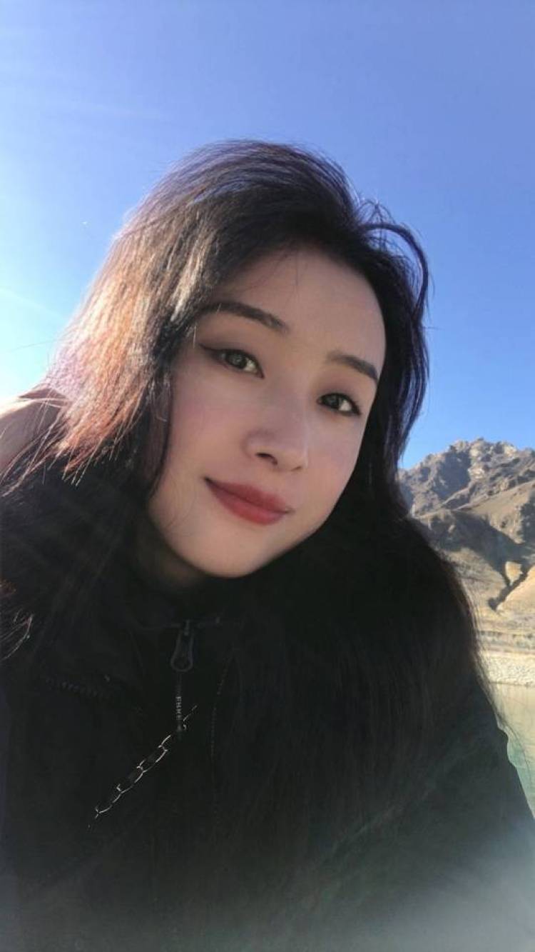 M-西藏自治区·拉萨市·城关区-抖音 某红薯 快手 微博-2000年的藏族女孩,接寄拍,买家秀,很会拍照修图。虽然没有太多经验但我相信能做好。欢迎大家来合作。身高:165 体重:50
