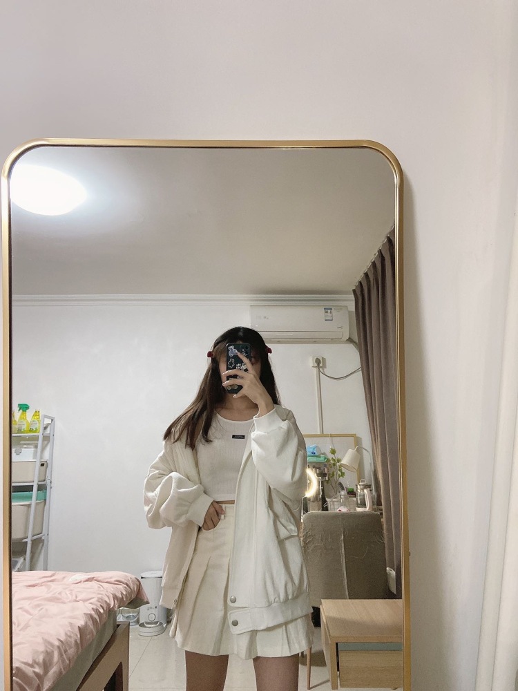 月亮🌙-北京市·北京市·昌平区--新手一枚🉑️🍑宝寄拍买家秀
身高161体重98斤（减肥中）
爱拍照 穿搭
👀