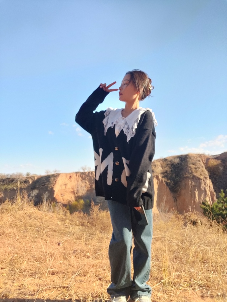 可可-内蒙古自治区·赤峰市·宁城县-某红薯-身高158体重90
时间自由 随时接单
喜欢拍照p图 喜欢各类穿搭自拍
买家秀 寄拍模特
随时接单