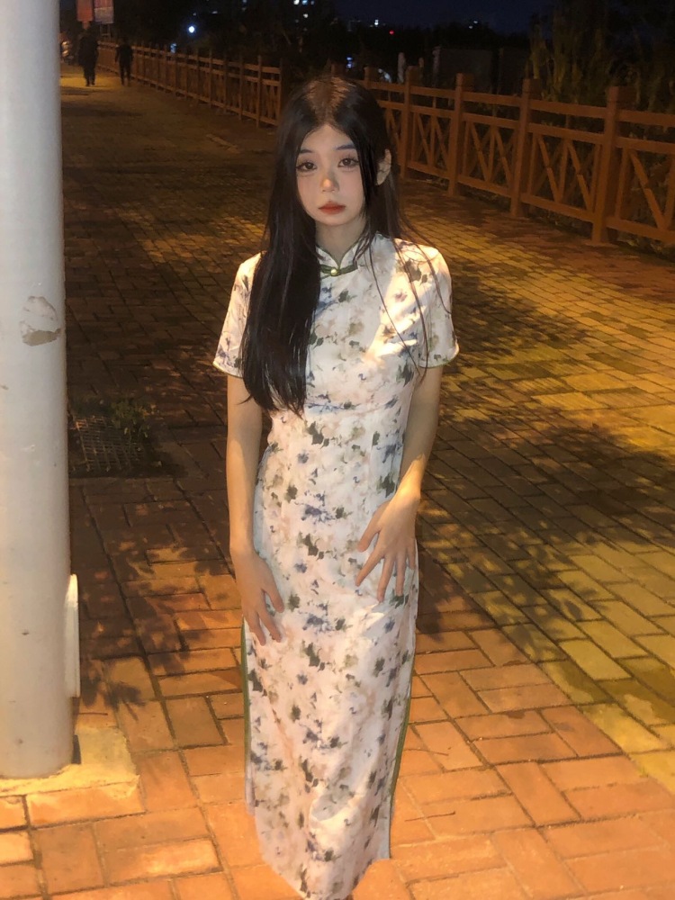 ᅠᅠ熊二-广西壮族自治区·贵港市·港北区-快手-接寄拍和送拍
身高155
体重83
什么风格都可以
会p图！！！