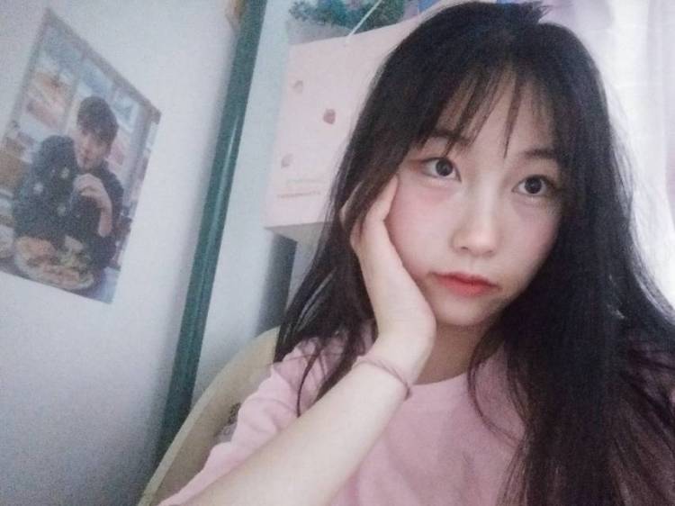 是风动-安徽省·蚌埠市·固镇县-抖音-身高168，体重50kg，返图模特，会拍照，交图快，在校大学生