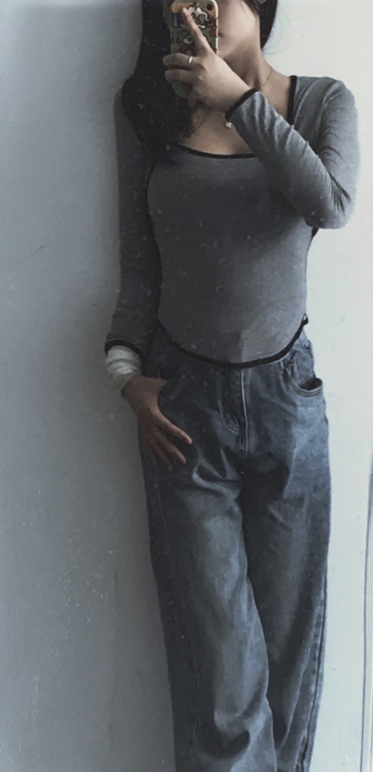 816-广东省·汕尾市·陆丰市-快手 抖音-本人162cm 会点穿搭有自己的拍照风格会拍照会找角度会p图
🈲️私房拍、内衣内裤👙