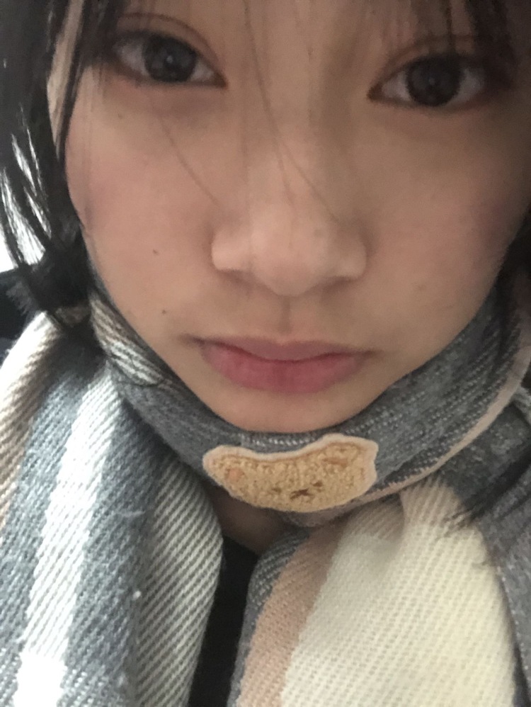 小哭包.🤍-四川省·成都市·新都区-知乎 快手-免费试用  接拍 送拍寄拍都可以的哦  有看上的合作方可以私信我哦