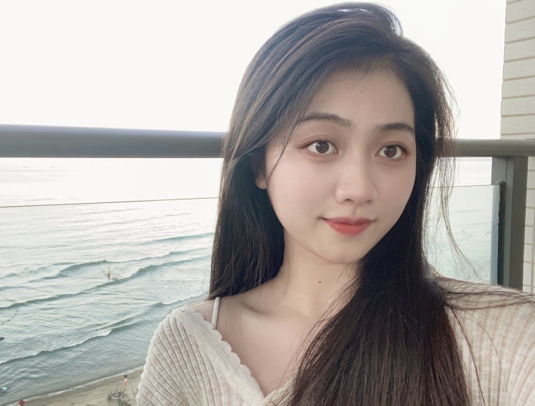 Yi-广东省·广州市·天河区-抖音-身高:158
体重:92
目前是艺术从业者
平时喜欢拍照、探店、视频剪辑