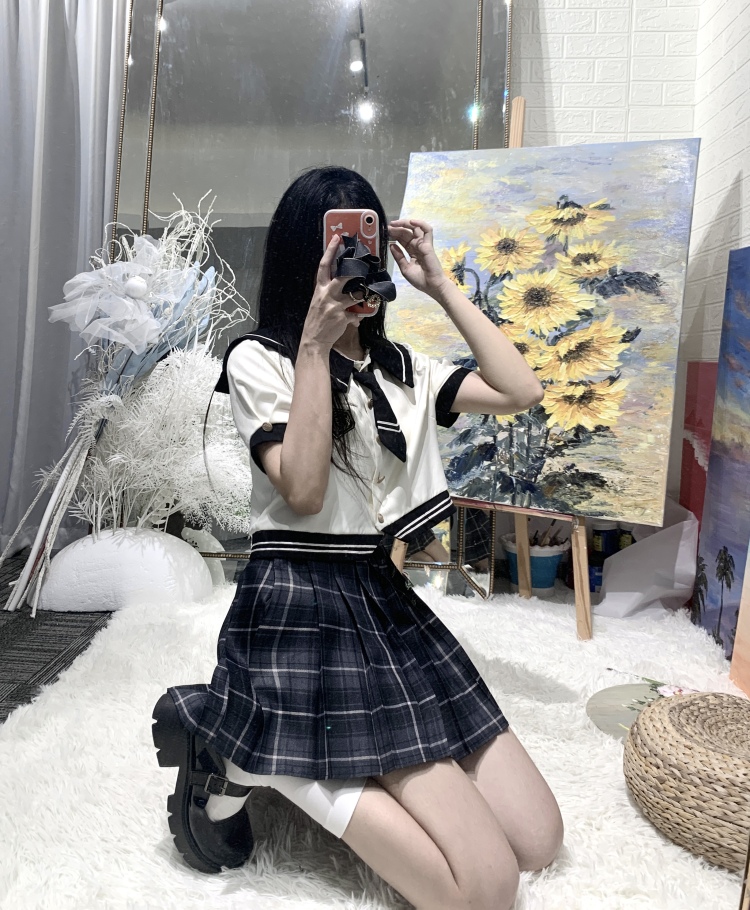 芊芊-广西壮族自治区·南宁市·青秀区-微博/抖音-平常爱拍照,风格多变,jk制服,洛丽塔,辣妹,休闲纯欲风,汉服都可以,会修图,会穿搭,可以接寄拍送拍,探店打卡,种草姬,出图效率很快,请店主大大们给我个机会,我会努力拍出产品的优点
