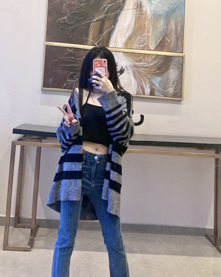 芊芊-广西壮族自治区·南宁市·青秀区-微博/抖音-平常爱拍照,风格多变,jk制服,洛丽塔,辣妹,休闲纯欲风,汉服都可以,会修图,会穿搭,可以接寄拍送拍,探店打卡,种草姬,出图效率很快,请店主大大们给我个机会,我会努力拍出产品的优点