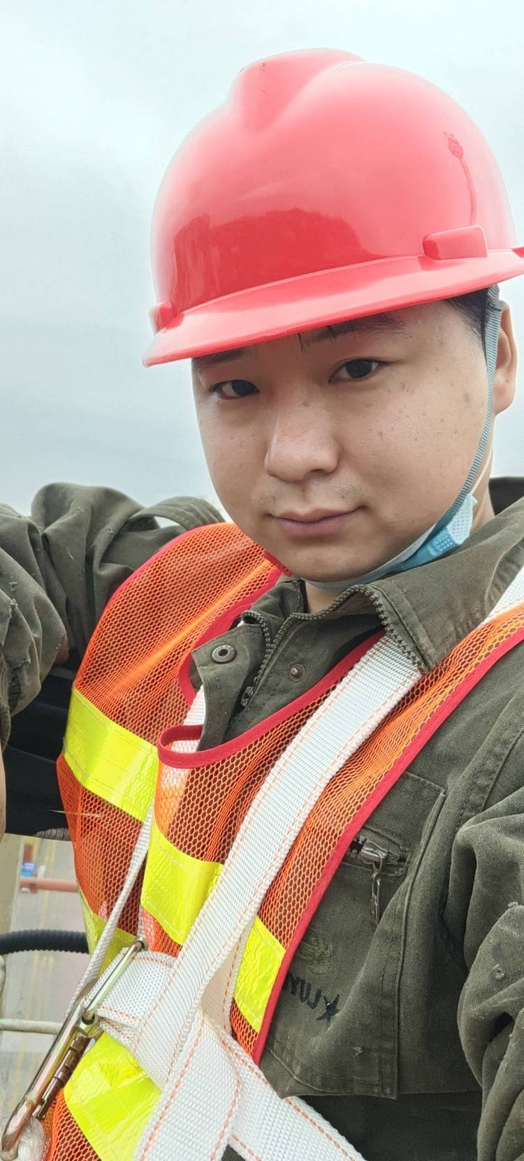 momo-福建省·厦门市·思明区--主做视频剪辑，运镜有需要相关带货可联系
抖音某红薯各大平台可接单