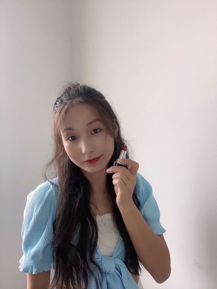 小七七-广东省·深圳市·宝安区-微博***-小红薯百粉美妆好物 微博万粉
可以尝试各种风格的东西
小红薯千粉美食 可以接