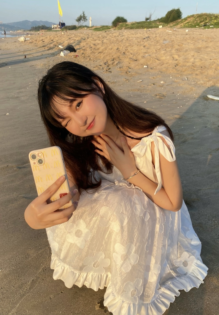 嗷嗷-广东省·汕头市·潮阳区-抖音-身高体重:163/96
我的特长是:平面模特拍摄,短视频剪辑,
探店打卡,活动主持,商品买家或者商品详情页拍摄,擅长ps制作网店详情和主图。