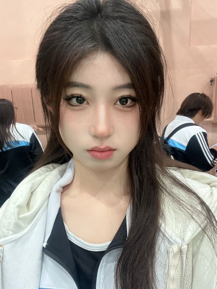 慢慢来-辽宁省·大连市·金州区-抖音-【大学生寄拍】身高170 体重55kg
接衣服、饰品、化妆品
短期长期合作均可 自拍对镜拍均可
会修图 有耐心 好说话
不拍私密 大尺度照片