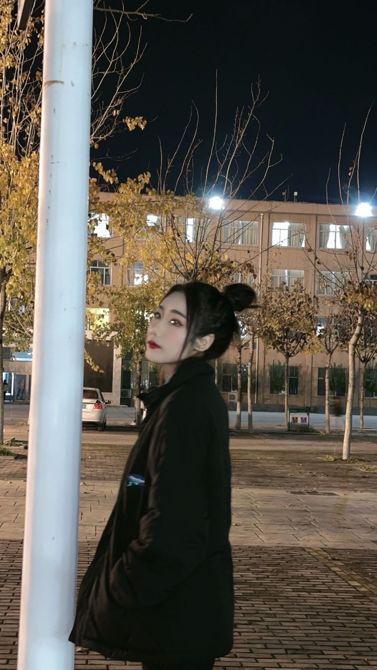 Wang_-山东省·滨州市·博兴县--从小喜欢拍照,刚刚大学毕业,大学期间经常接寄拍,抖音3000以上粉丝,可分享