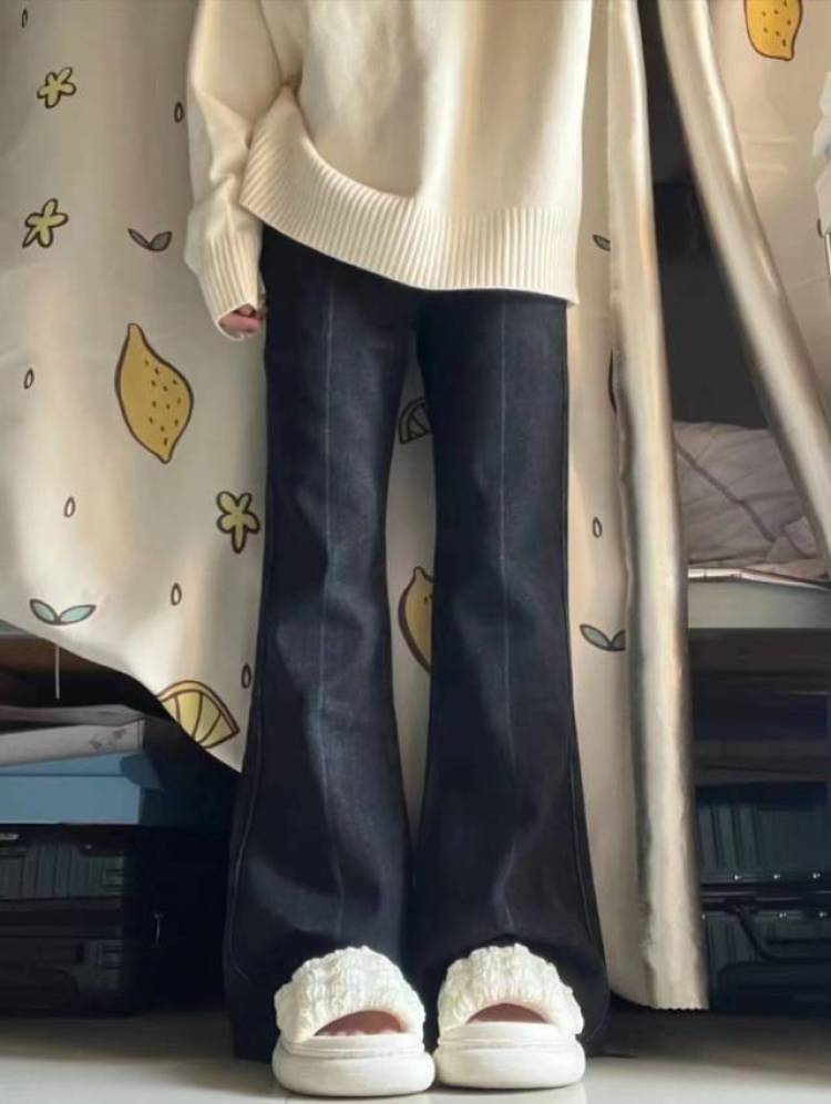 Arrogant-贵州省·黔西南布依族苗族自治州·安龙县--大家好!
寄拍什么都行只要能保证隐私安全,好沟通,买家秀,,什么都🉑️我是模特,身高166.体重35