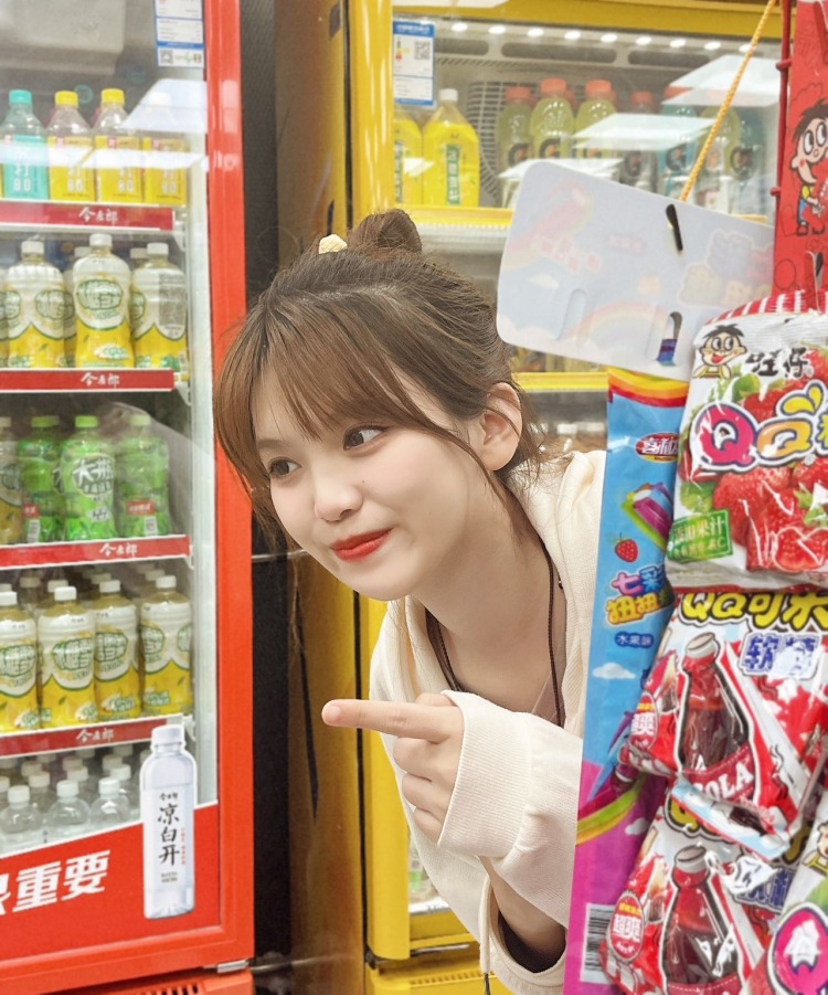 唔呼-山东省·济宁市·任城区--第一次入驻平台 能不能接到单啊 饰品服饰类的可以看看孩子 商家联系我呀！