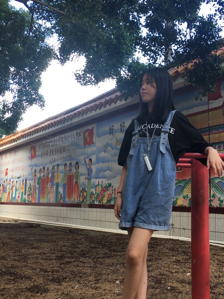 Y.-广东省·湛江市·雷州市-快手-我是一名学生 不过我会拍照 拍什么类型都可以 会p图 赠拍dd