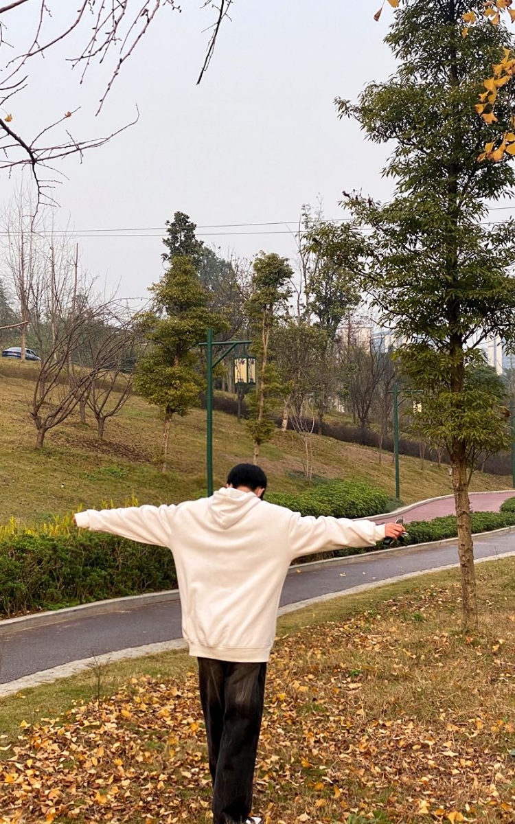 释-四川省·宜宾市·长宁县-快手-找寄拍 送拍 ，快手图文视频 短视频推广等
流量小高 可长期合作