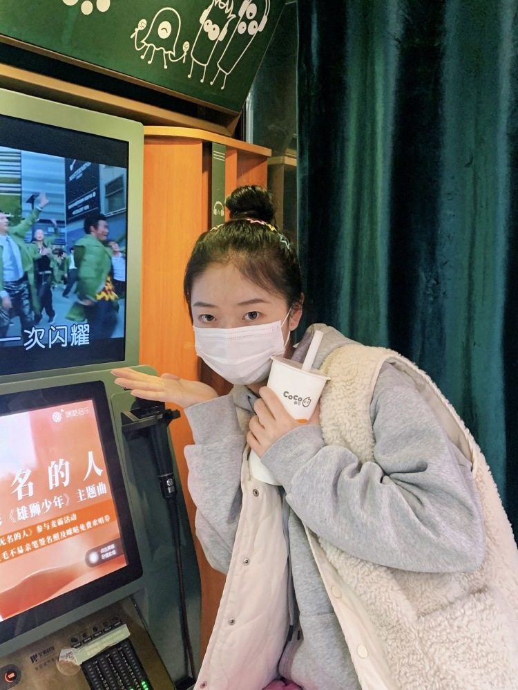 自由小鱼o0O-河南省·商丘市·睢阳区--喜欢拍照，技术挺ok（出去玩就是默认的怨种摄影师一枚）接买家秀，种草推荐，开箱测评