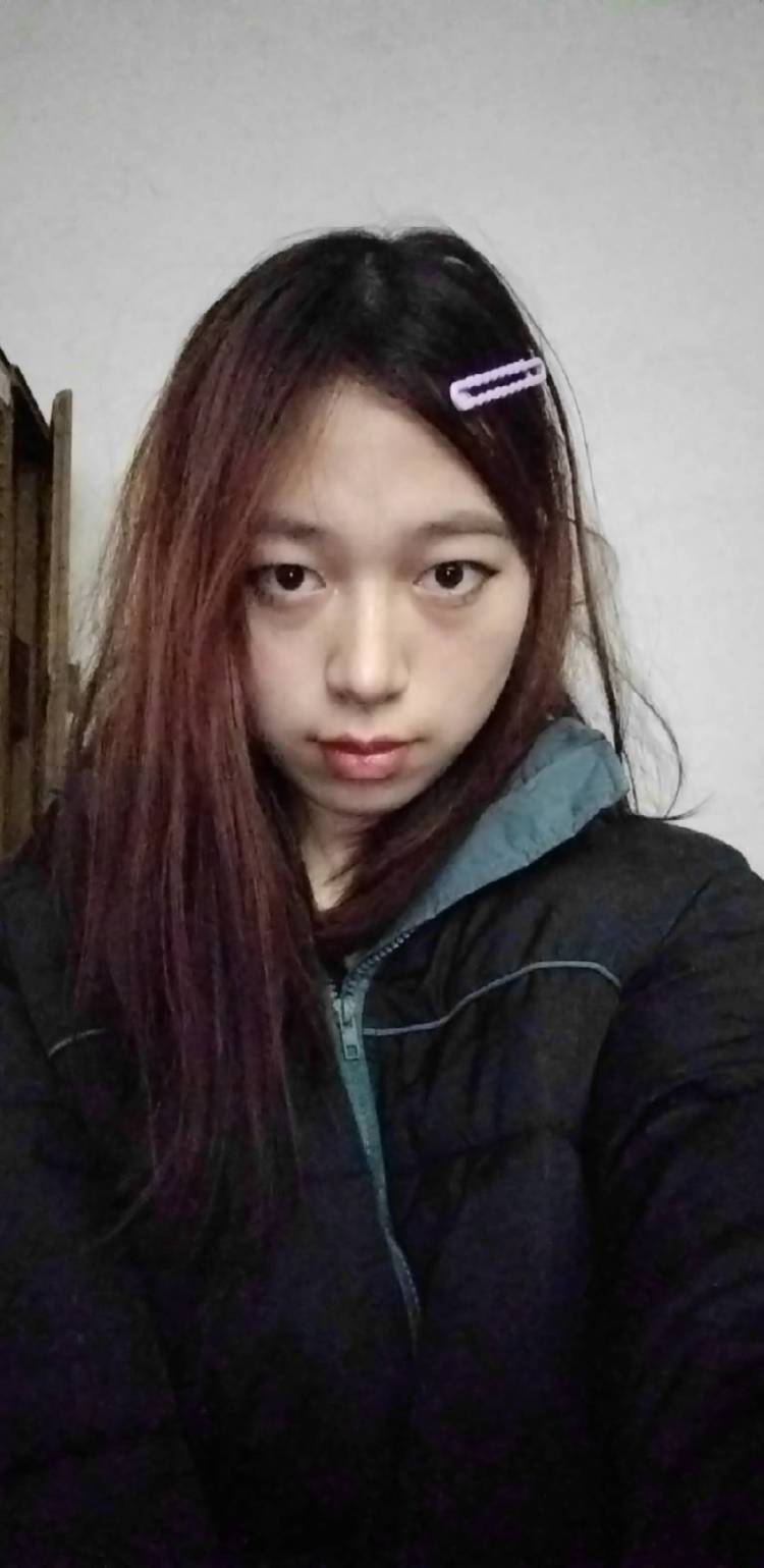 李梓-湖南省·长沙市·芙蓉区-抖音-身高160厘米
体重89斤
只接置换哦，不是寄拍也不是送拍。
诚信合作