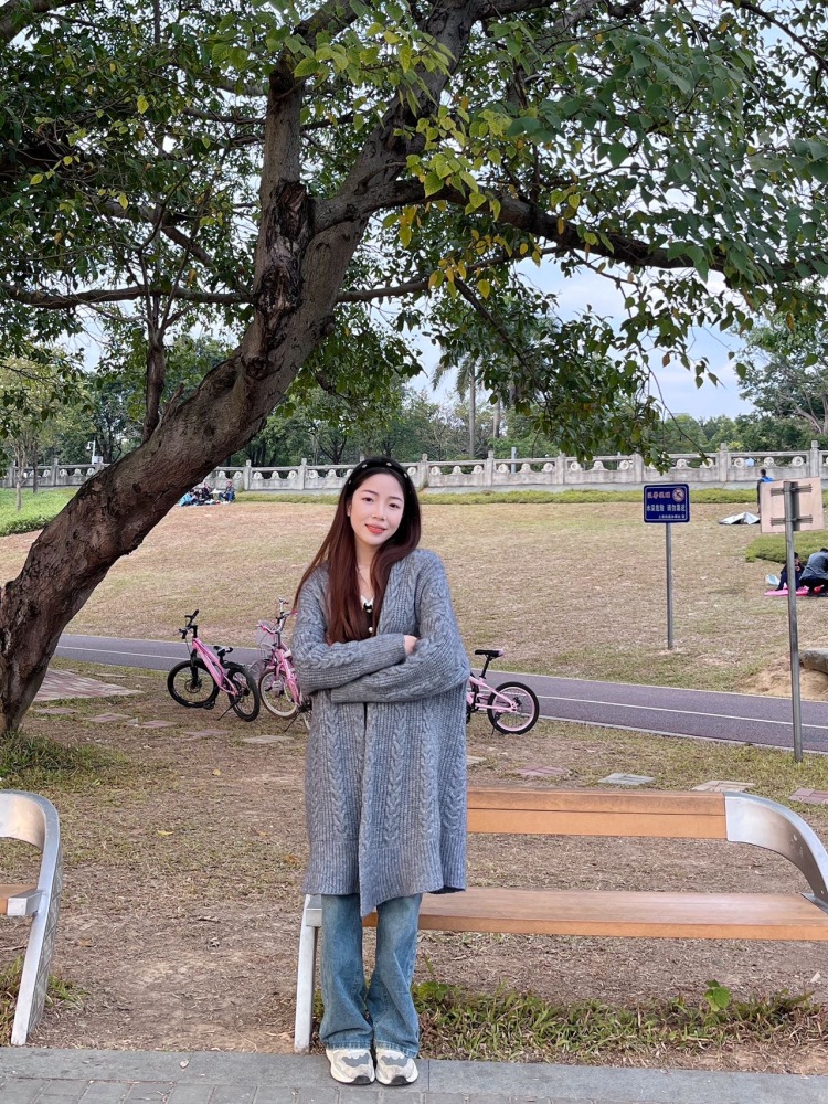 英英很甜One-广西壮族自治区·南宁市·西乡塘区-抖音|某红薯-🉑️接探店打卡,寄拍,开箱测评
身高153 体重82 出图快
