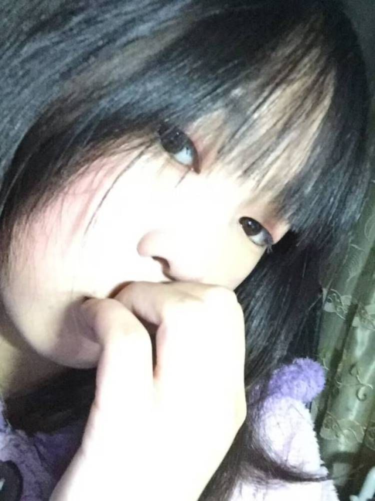 A25.-四川省·成都市·金堂县-快手-本人155 体重43kg 可以驾驭各种风格
可以接受寄拍 送拍