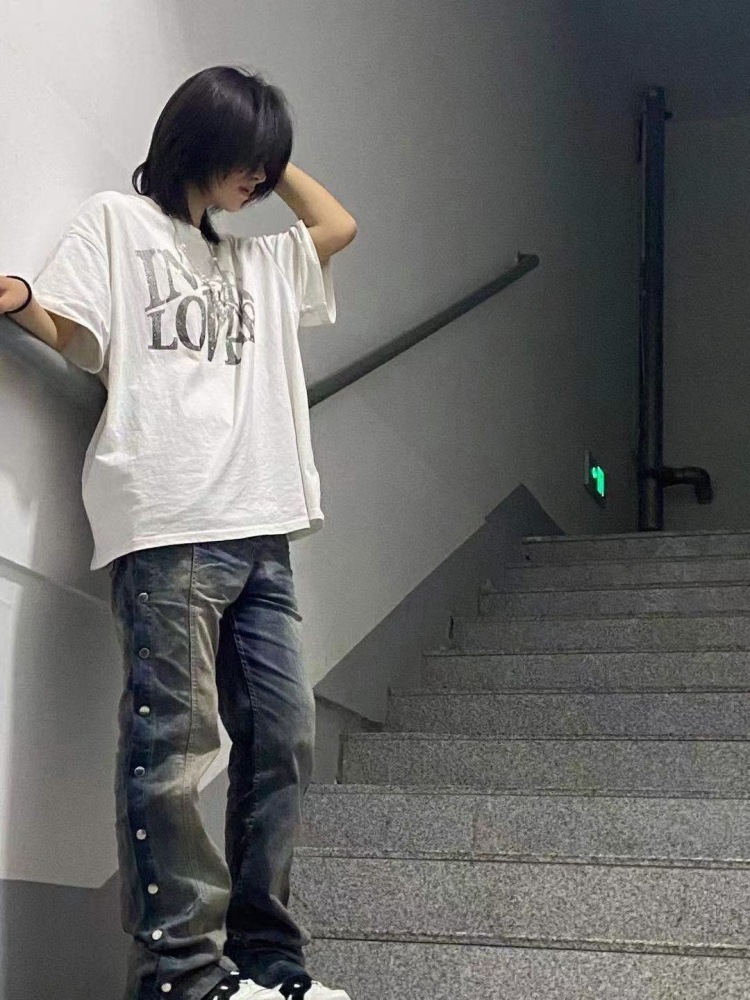 琪琪超可爱-江苏省·无锡市·宜兴市--各种风格都可以,希望收到邀请,会好好制作作品的,没接过单子但是爱好拍照📷超OK的