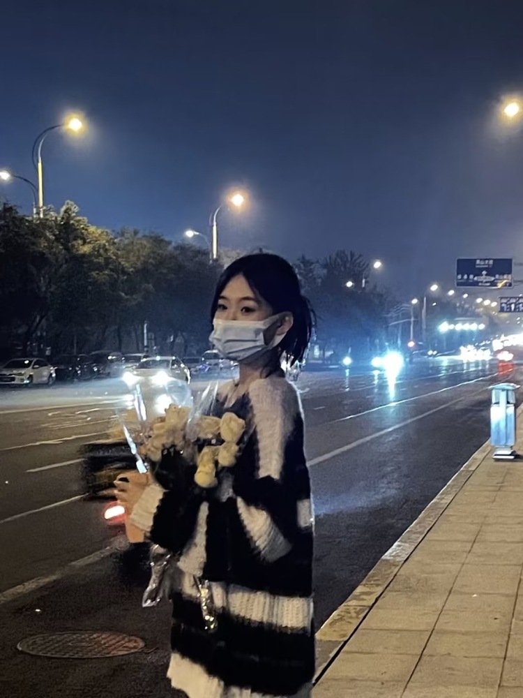 鑫-山东省·济宁市·曲阜市--身高166 体重93
接寄拍买家秀
服装/美妆/鞋靴/饰品
会p图 接受各种风格