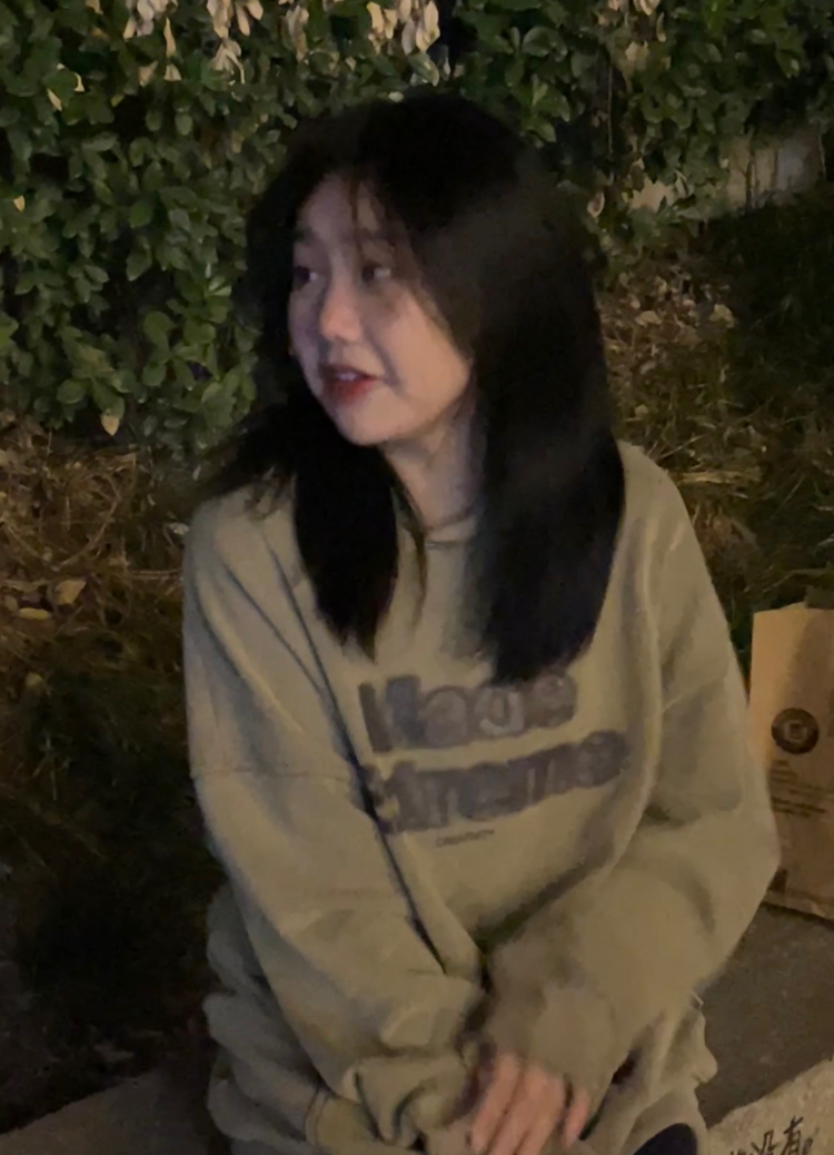 独木舟-浙江省·金华市·义乌市--喜欢拍照 会p图 喜欢探店啥的 照片可高清 性格态度很好 喜欢长期合作 有需要可以找我