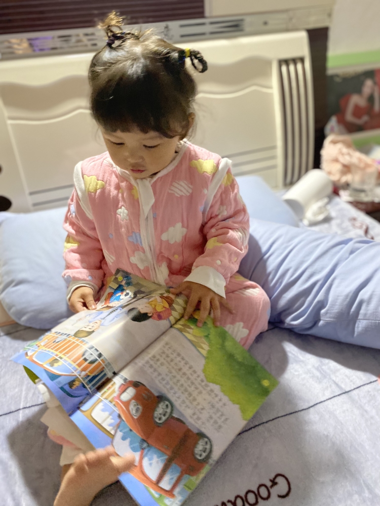 仙女易-江西省·萍乡市·安源区-抖音-一家四口(爸爸妈妈,姐姐弟弟)颜值在线,接寄拍,买家秀拍,母婴用品测评,会p图、剪辑视频,可长期合作