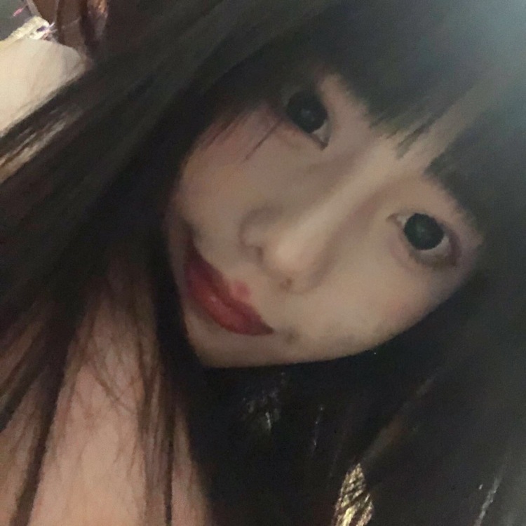 小果 _-吉林省·长春市·宽城区-快手-本人喜欢拍照,会p图,🉑️接寄拍,🉑️接美瞳,本人微胖90斤左右,各种风格都🉑️