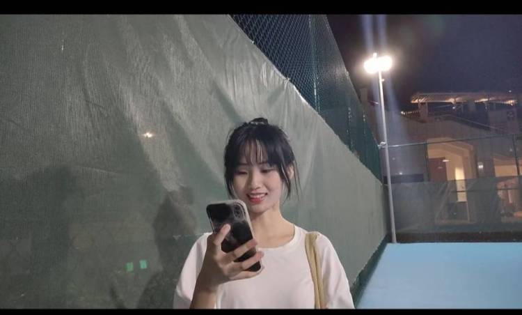 Aane-广东省·汕头市·潮南区-抖音 某红薯 微博 B站-一.🙍♀️关于本人:
1.本人性格活泼开朗,社交能力强,责任心强,身材气质佳,有对美的欣赏💞~
2.喜欢跳舞、拍照、修图,拍短视频等🥰
3.常在dy、B站、某红薯、微博等社交媒体平台上活动及分享内容