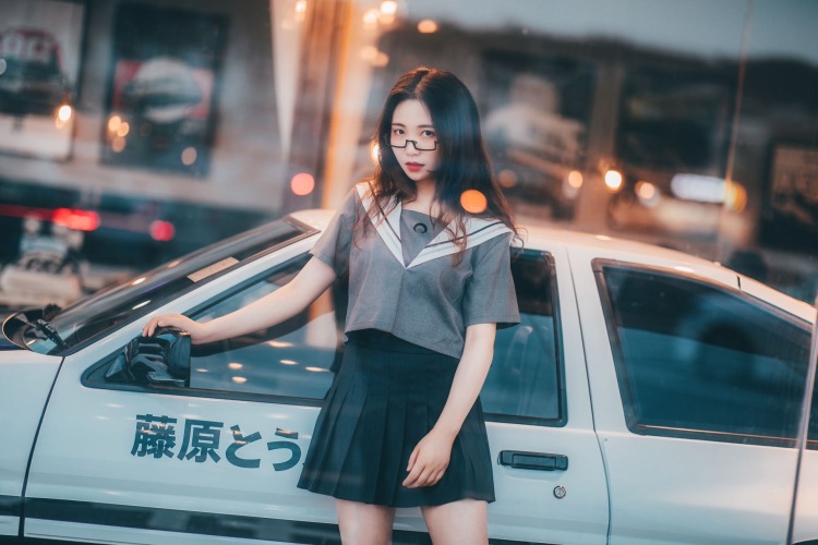 小仙女-湖北省·武汉市·江夏区-某红薯,抖音-本人化妆师兼模特,平时爱好拍照,接服装寄拍,买家秀,平面拍摄等,不接大尺度