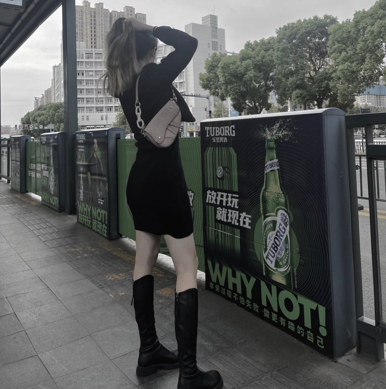 是77鸭🐻-江苏省·镇江市·京口区--爱运动 喜欢跑步 游泳 打羽毛球 健身 国家2级运动员 练了7年国标 身高175 体重110 会唱歌