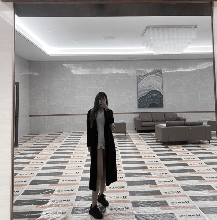 是77鸭🐻-江苏省·镇江市·京口区--爱运动 喜欢跑步 游泳 打羽毛球 健身 国家2级运动员 练了7年国标 身高175 体重110 会唱歌