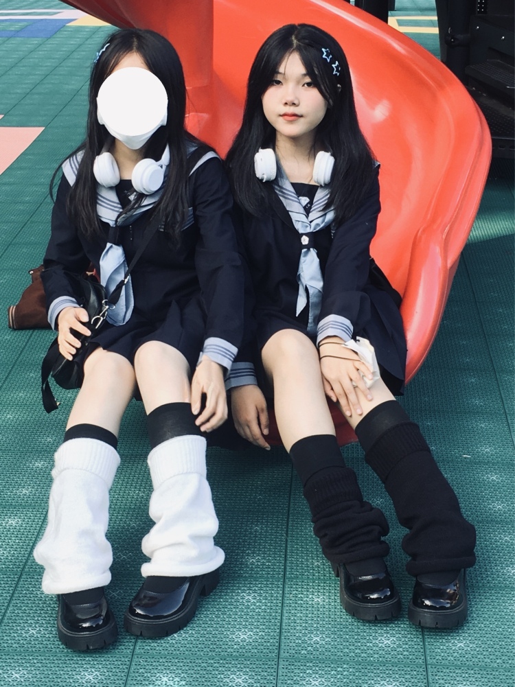 7-广西壮族自治区·贺州市·昭平县-快手1073-身高155 体重48kg
本人接寄拍送拍服饰
效率高 出图快 诚恳待人