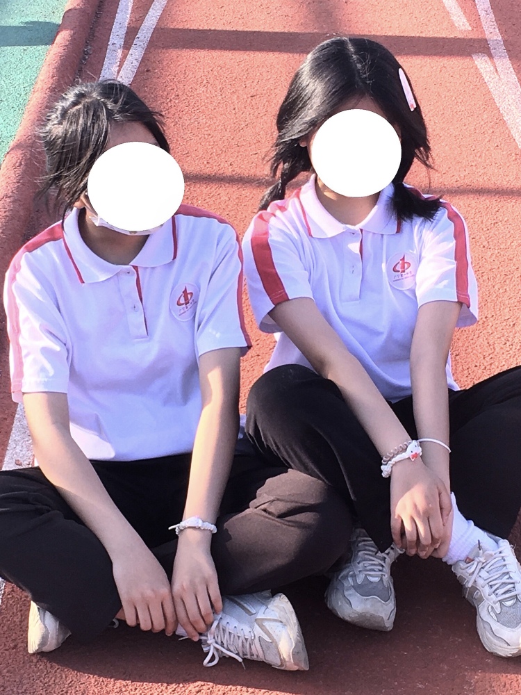 7-广西壮族自治区·贺州市·昭平县-快手1073-身高155 体重48kg
本人接寄拍送拍服饰
效率高 出图快 诚恳待人