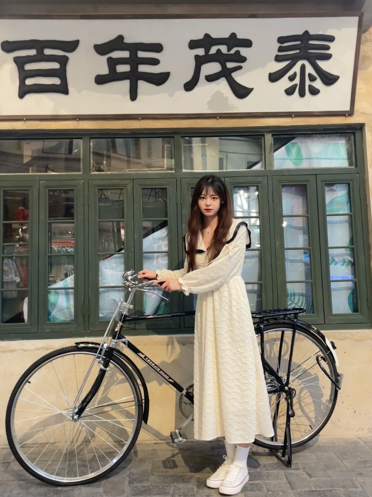 俩颗西柚.-安徽省·合肥市·庐江县-玩抖音 快手 某红薯-🉑️接买家秀
平时喜欢拍照 修图 纯素人一枚 所以好商量!
身高165体重94!可以拍全身图半身图 细节图都可以 正在努力中💪🏻
可寄拍衣服 美瞳 饰品类 服装类 诚信第一、谢谢合作!