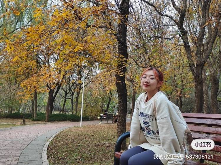 嘞茵林-广西壮族自治区·柳州市·鹿寨县--可接淘宝寄拍赠拍,某红薯素人推广,消息回复快,态度好,会P图,P图真实感生活感高,寒假时间丰富
