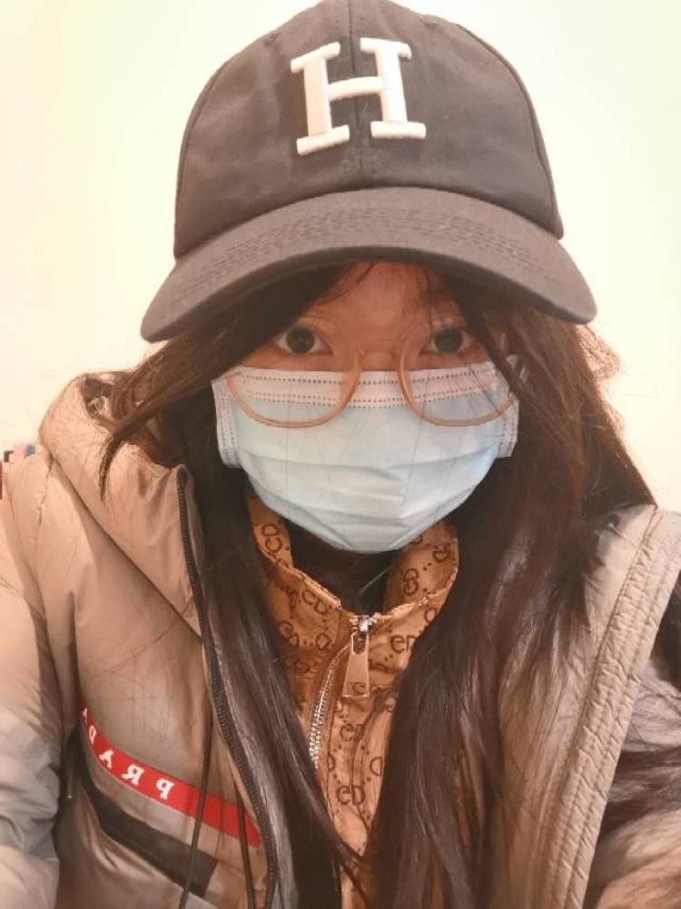 陈啾-北京市·北京市·朝阳区-抖音-想接寄拍，本人身高163，体重100，会p图，会摆拍，拍出的照片有网感，自己会跳舞，可以拍一些买家秀，比如拍些小饰品，穿戴甲等，拍到您满意为止