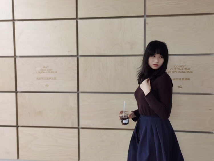 海棠泡果奶-河北省·石家庄市·长安区-抖音-本人净身高176 体重124 接寄拍,礼仪,模特,希望商家与我合作,配合度高。