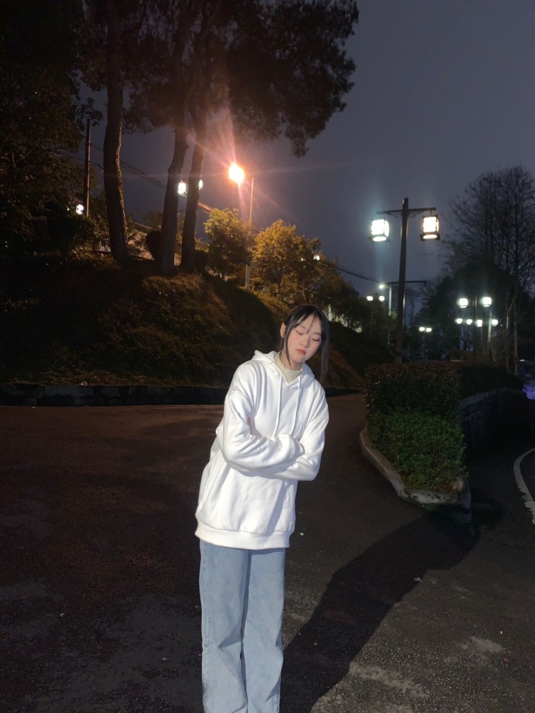 昊-福建省·福州市·闽侯县--会ps 会拍 172/58 各种风格都能驾驭 别让我垫付谢谢 请各位商家诚信
