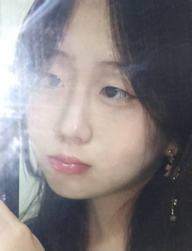 R & B-辽宁省·大连市·甘井子区--身高165 体重86
本人在校学生喜欢拍照📷
特长舞蹈美术,可接一些海报制作
可接一些买家秀 寄拍衣服,饰品,鞋子包包都可!