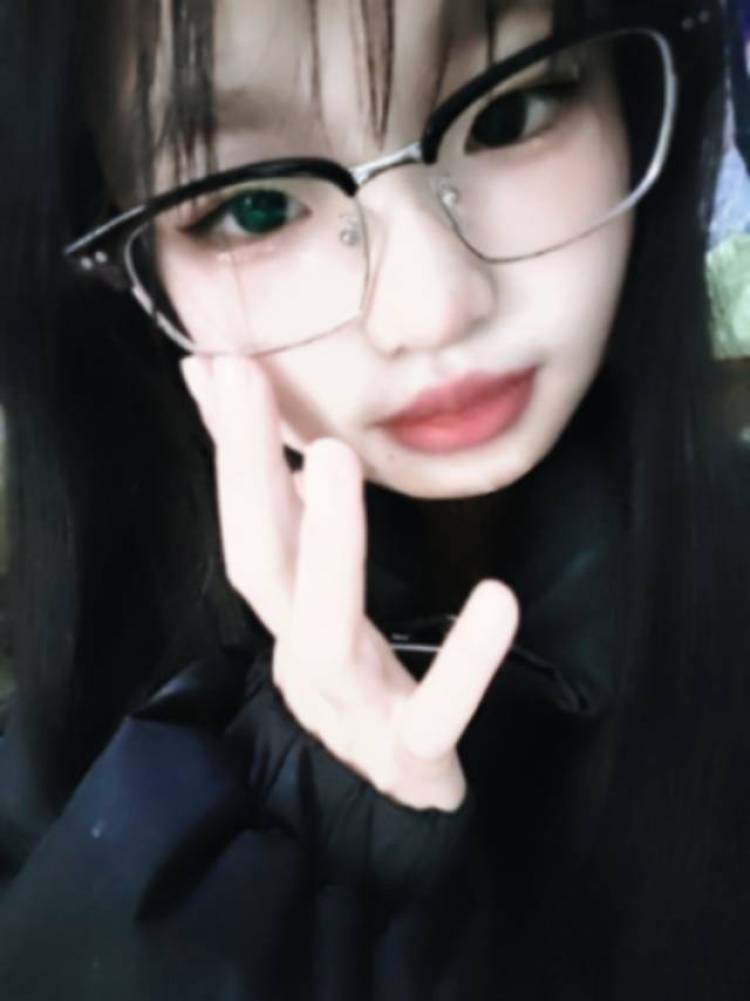終予海.-山东省·菏泽市·单县-快手-平时很喜欢拍照，食品美妆服饰都可以，可以长期合作，赚点零花钱，谢谢