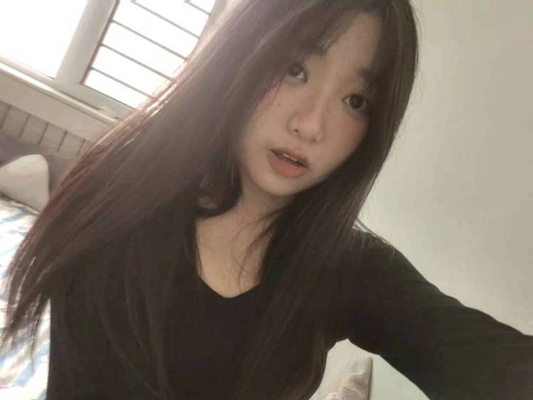 秦始皇-天津市·天津市·蓟州区-快手,某红薯-身高160,体重47kg。可以寄拍、平面,长的算好看,喜欢拍照