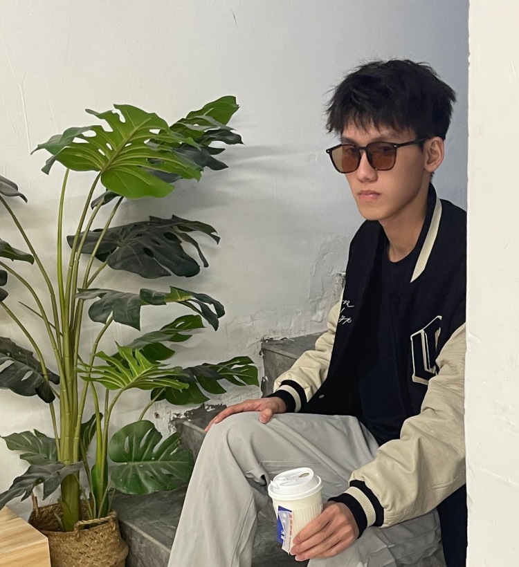Chen chen-广东省·广州市·从化区--身高177体重60
买家秀、寄拍等等都可接
会P图善沟通,出图快不磨叽