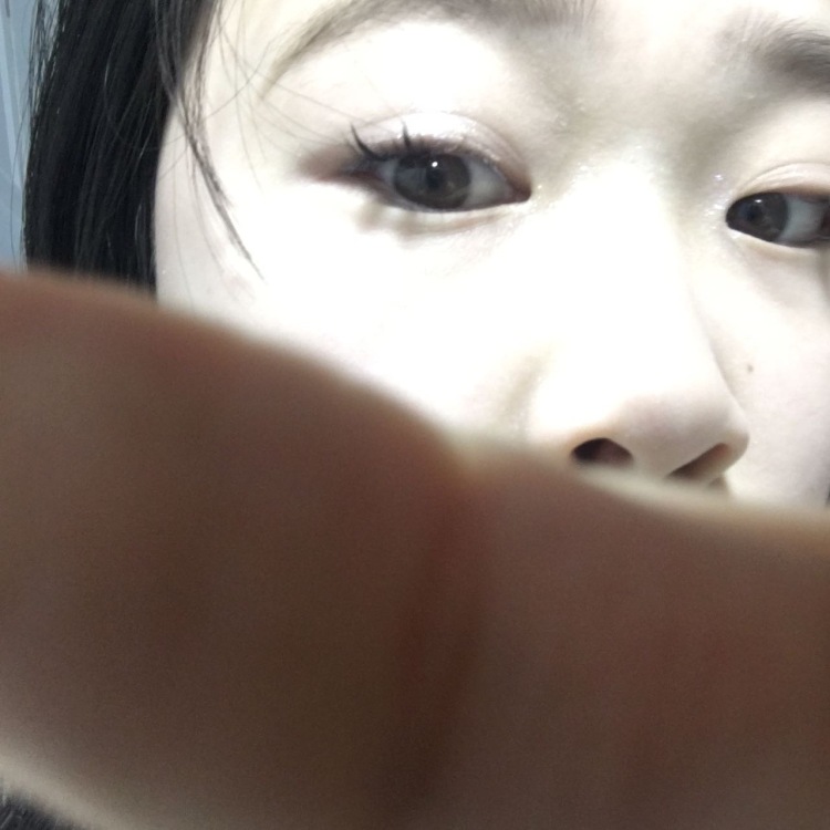 Rr-河南省·信阳市·浉河区--是一个学生党素人身高165体重100接pdd单淘宝单.可加微信谈会拍照会P图