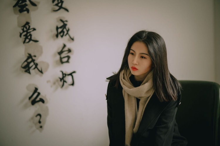 channi_可可-陕西省·西安市·雁塔区-抖音 微博-接寄拍网拍,本人爱拍照 会修图 有一定的审美能力,风格多变可接受任意风格,可长期合作。