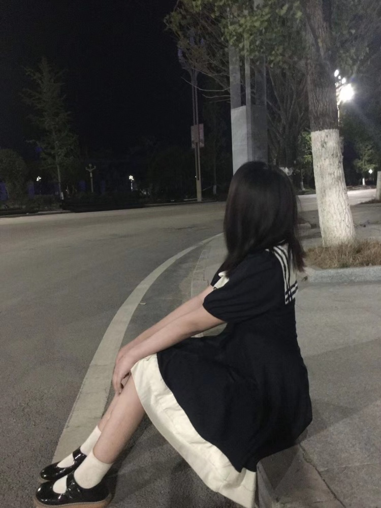 FeIfei.-贵州省·贵阳市·白云区-快手-会修图p图,拍照绝美,什么都可以接单o,都可以接,寄拍都可,寄拍找我o经济实惠