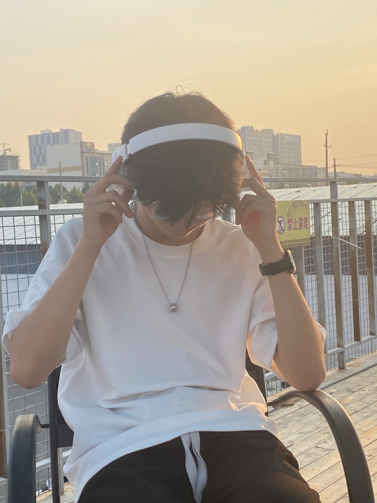 宇.-河南省·郑州市·荥阳市-快手-平时比较喜欢拍照,时间充沛,可以接取寄拍单子,快手218粉,可运营账号测评,种草