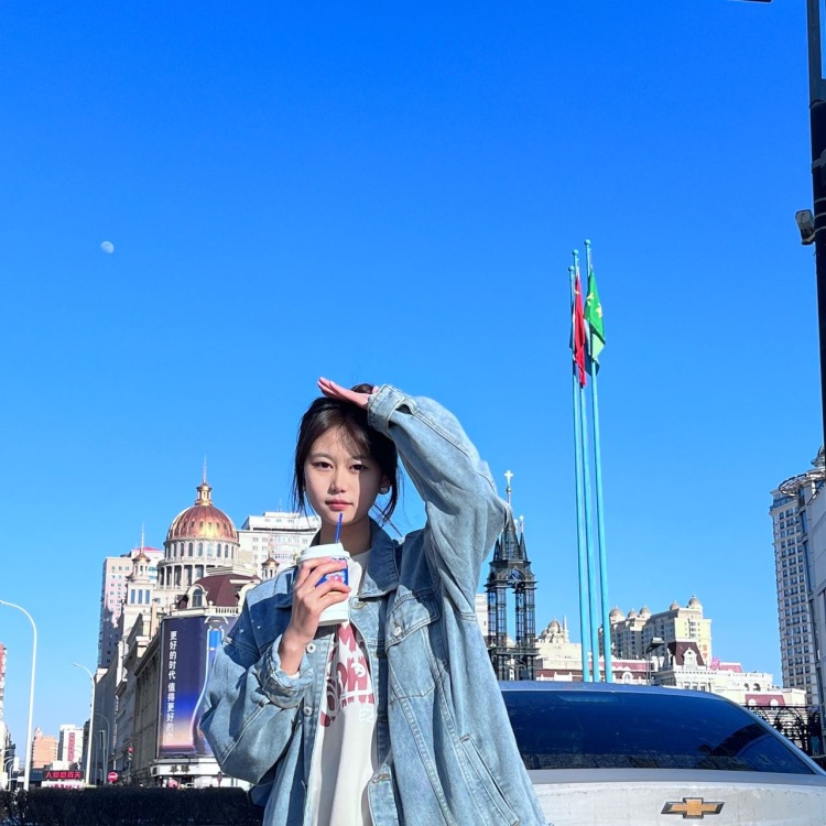 打不倒的小尹-黑龙江省·哈尔滨市·呼兰区--大学生,接寄拍,身高176体重53公斤.
可长期合作可以接各种风格,有耐心