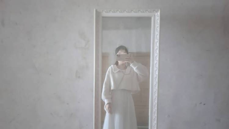 Dear丹妹🍒-湖南省·邵阳市·双清区--会唱歌 声控 会夹子声音偏甜 身材偏瘦一米五左右体重不超过90斤 可长期合作寄拍 送拍 也可以做陪玩 玩游戏但是不是大神