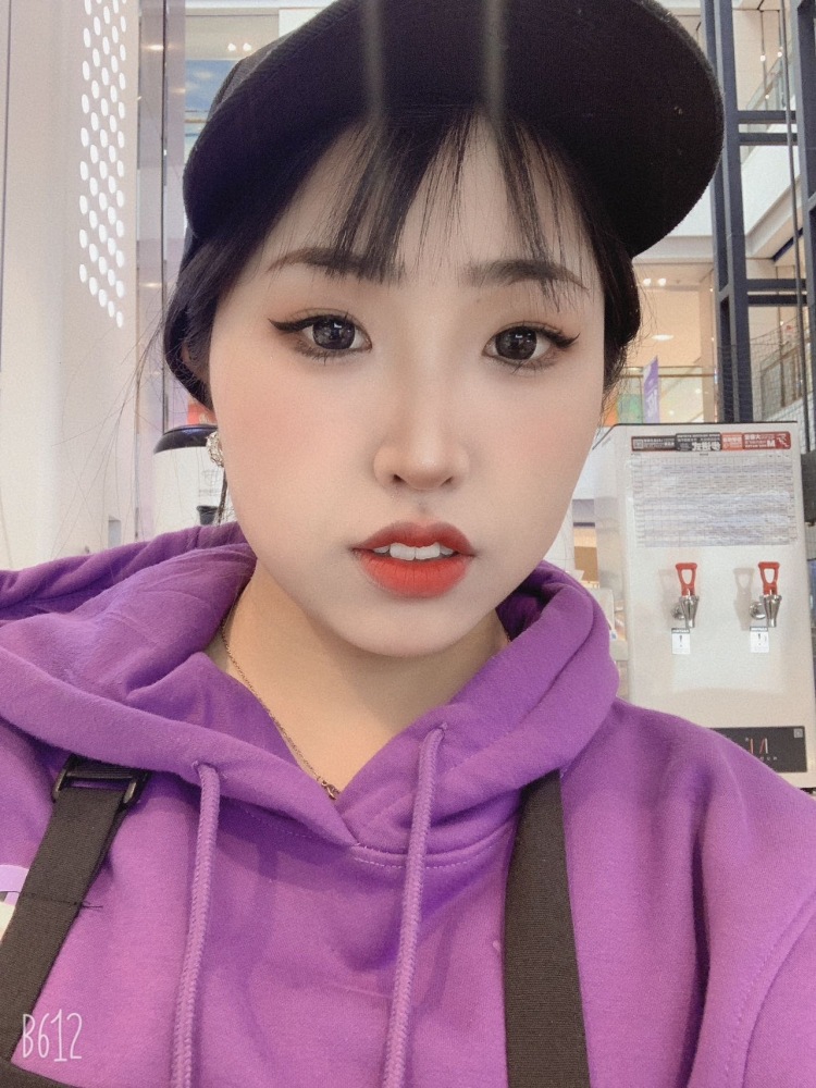 passerby.-江苏省·宿迁市·宿城区-抖音:48932603843-新人一枚 喜欢自拍 和对镜自拍 御姐的风格
接寄拍✌ 也特别喜欢化妆🪞 开箱测评/护肤产品